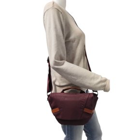 Aunts & Uncles KAZO Messenger Bag S cherry laquer